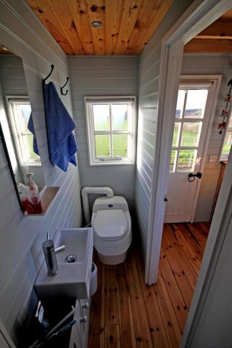 Tiny House On Isolated Farm By The Cornish Coast Villa Bude Eksteriør bilde